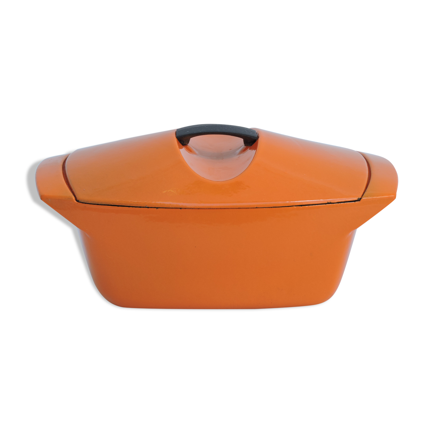 Enamelled cast iron casserole Le Creuset 4L5 designed by Raymond Loewy Vintage