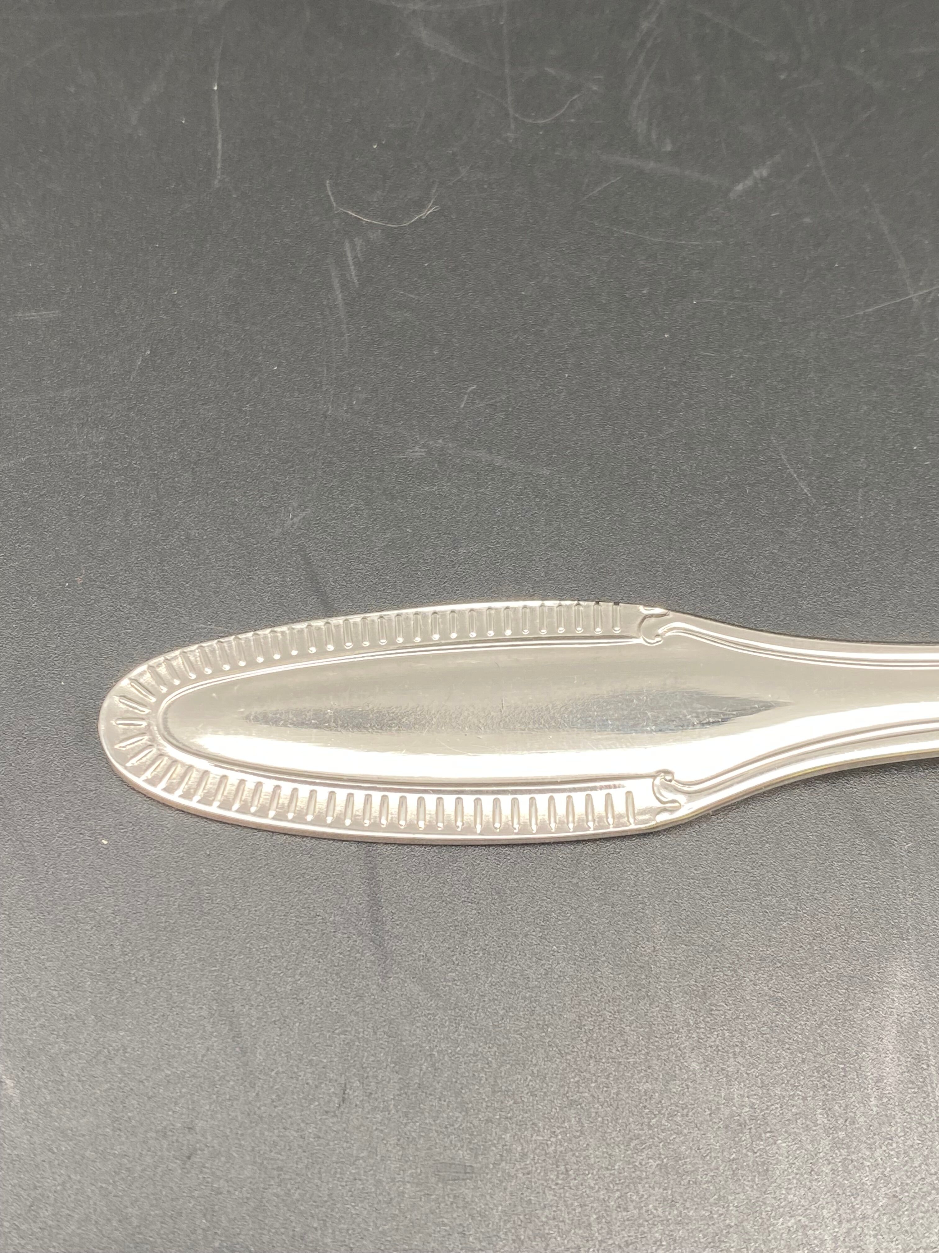 Cheese cutlery box