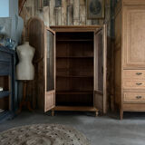 Old library with grilles (renovated)