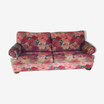 Schwartz floral vintage sofa