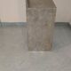 High pedestal / Architectural pedestal in polished concrete in Neo-Brutalist style