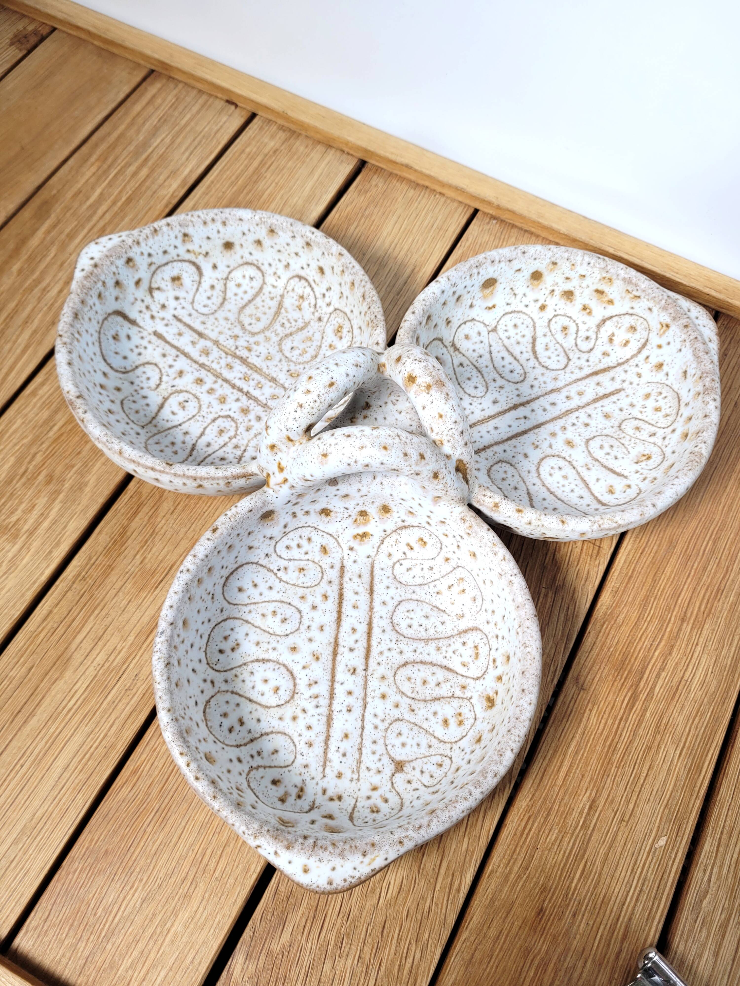 Ceramic serving dish by Jean Austruy in Vallauris