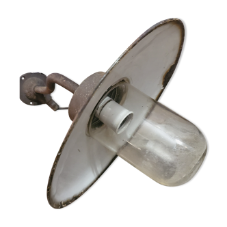 Industrial wall lamp