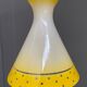 Suspension en verre jaune années 1960