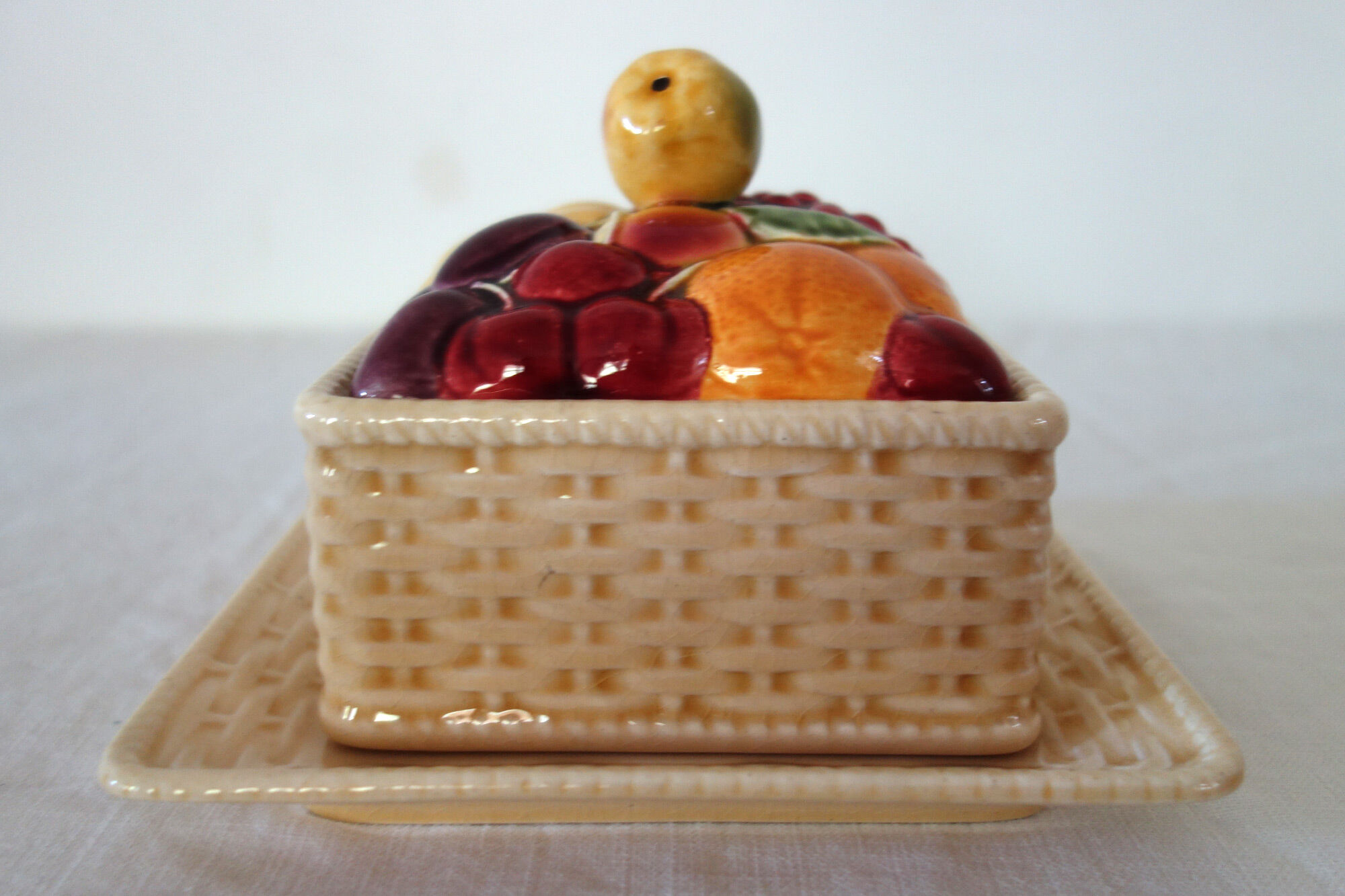 Old sweet jar / fruit basket, square shape, in Sarreguemines ceramic.