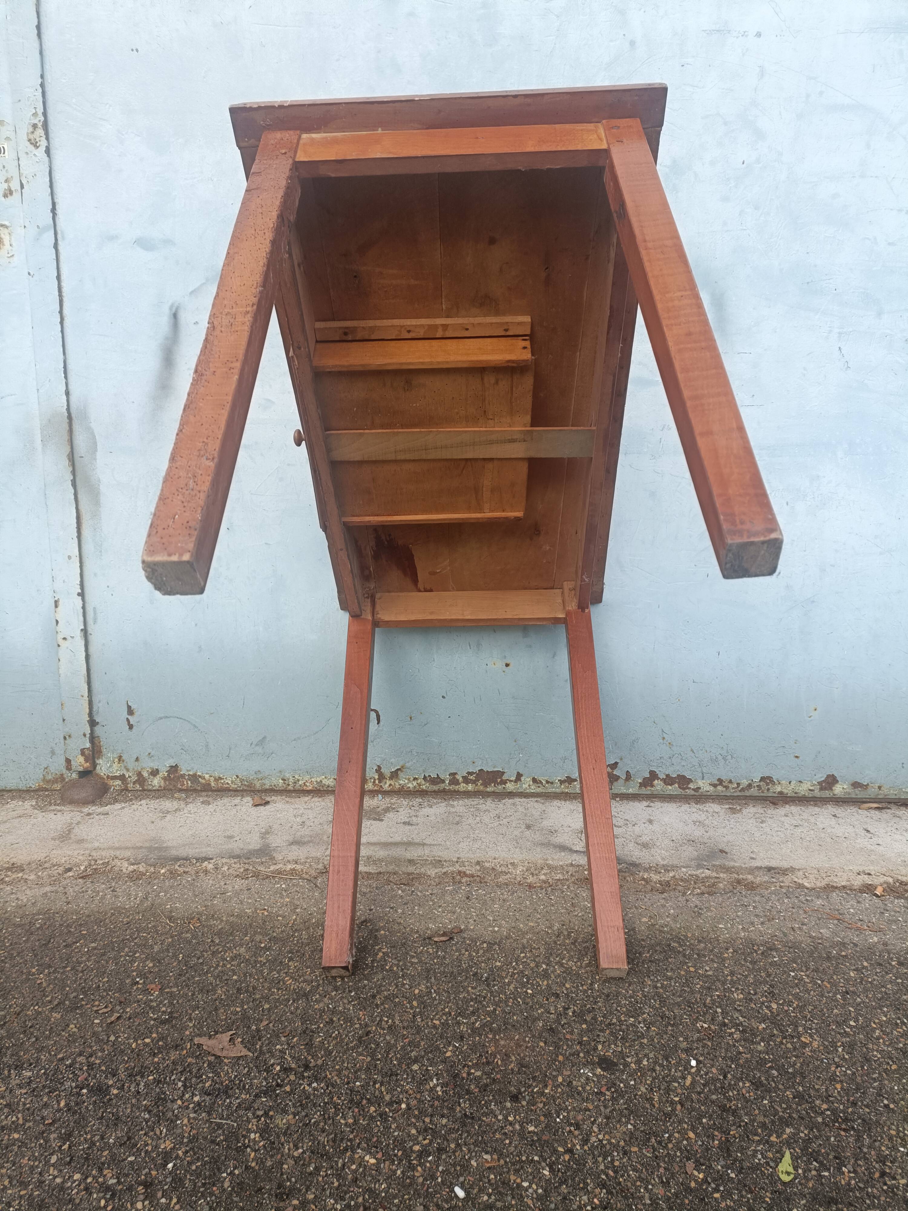 Pine desk early 20th