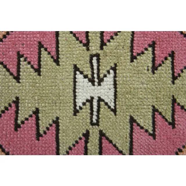 1970s vintage Turkish hand-knotted wool cotton pink area rug 128x208