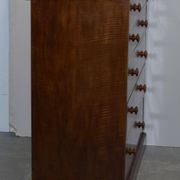 Commode militaire Howard & Son 1881 par Sir C Pigott