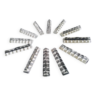 Box of 12 triangular lead crystal knife holders