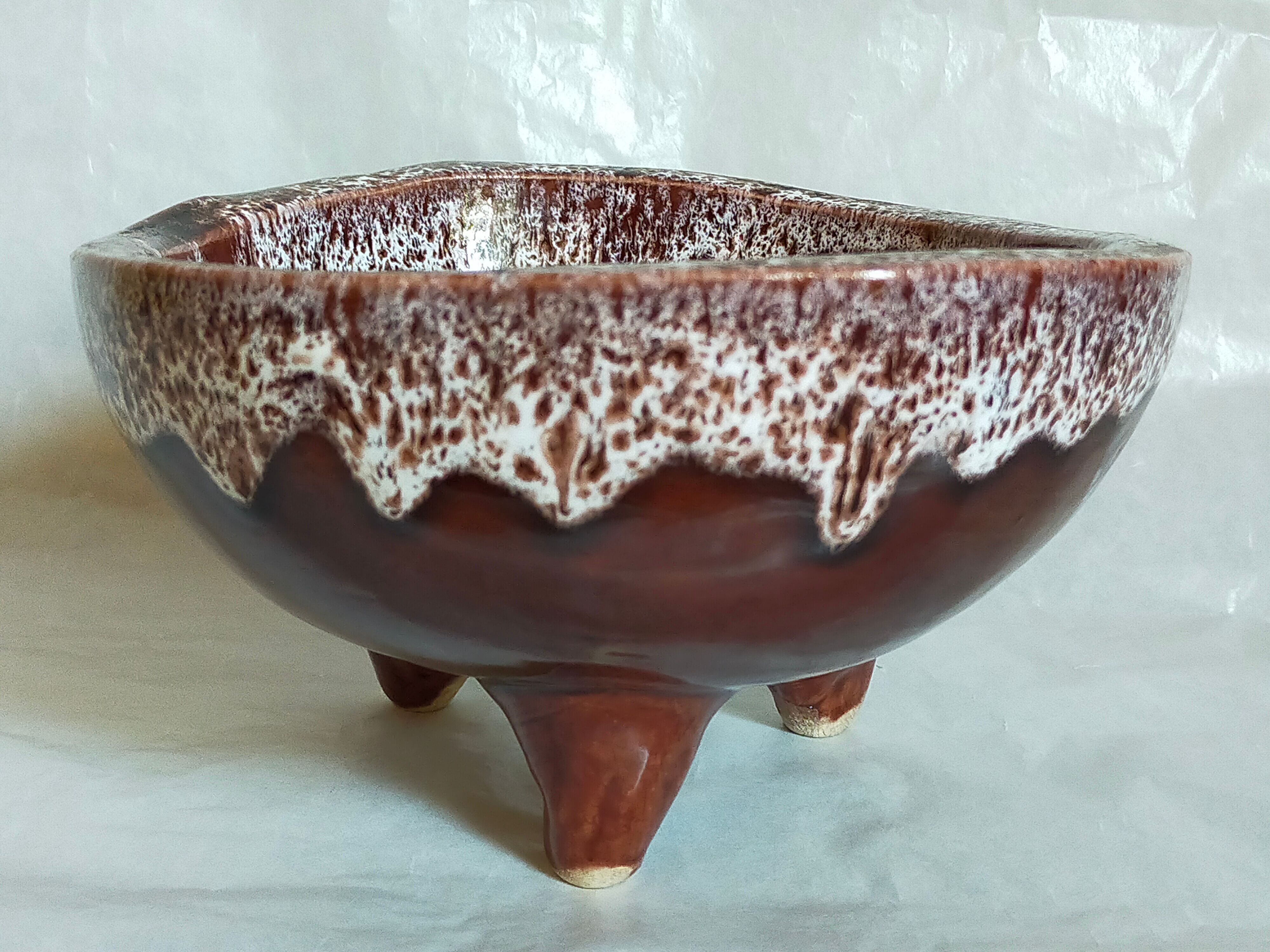 Ceramic tripod cup from accolay signed vintage