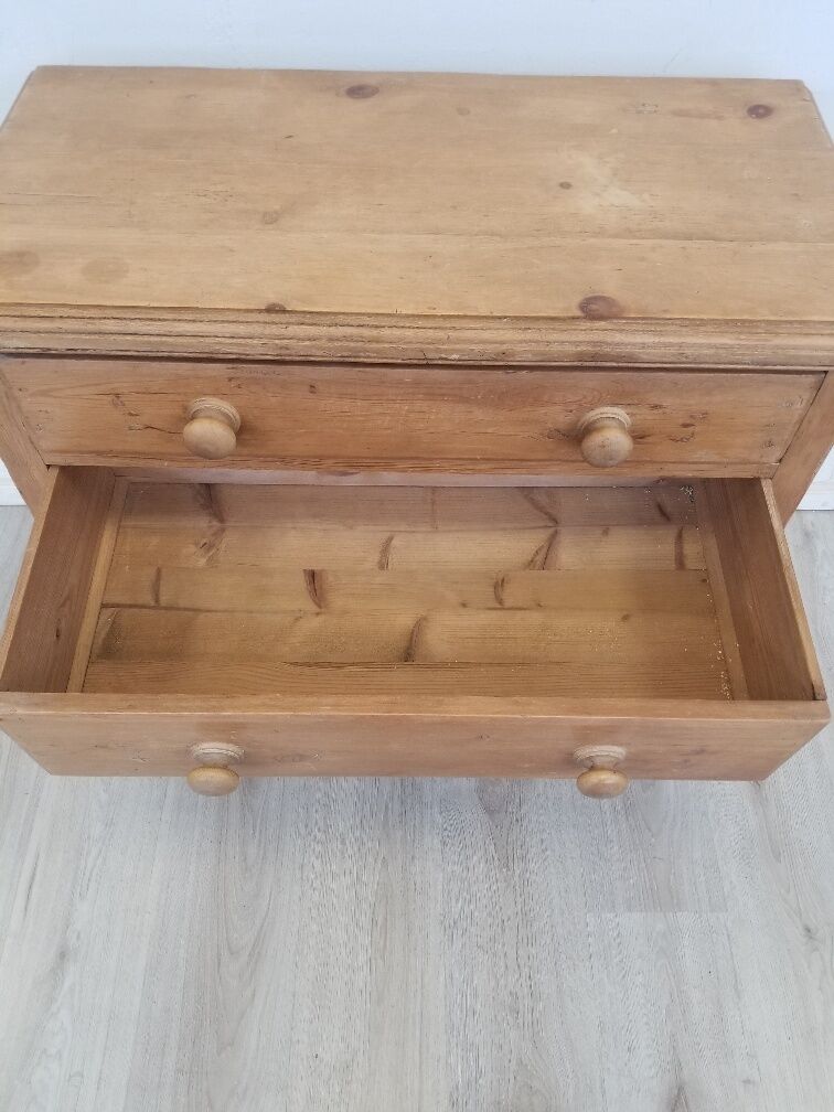 English pine dresser