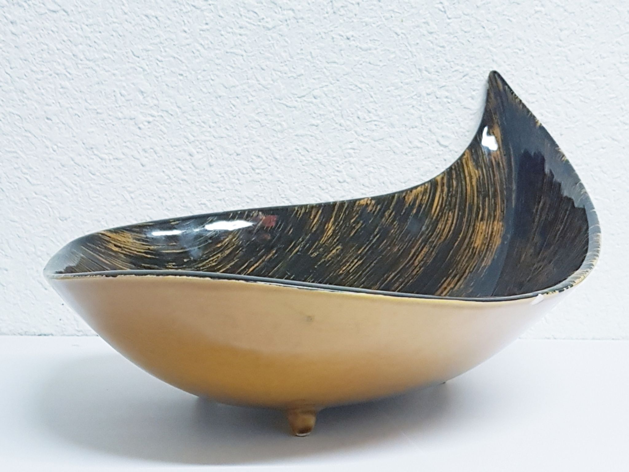 Large Salins Meribel fruit bowl