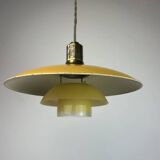 1928/29 Poul Henningsen pendant with yellow shades model 3/2,5