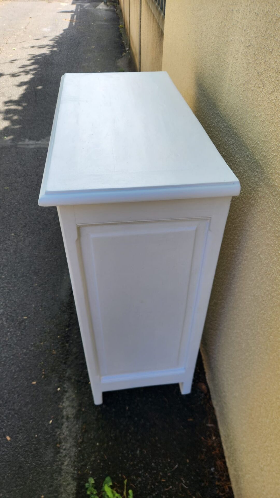 Très beau meuble parisien 2 portes en hêtre peint en gris très clair 1