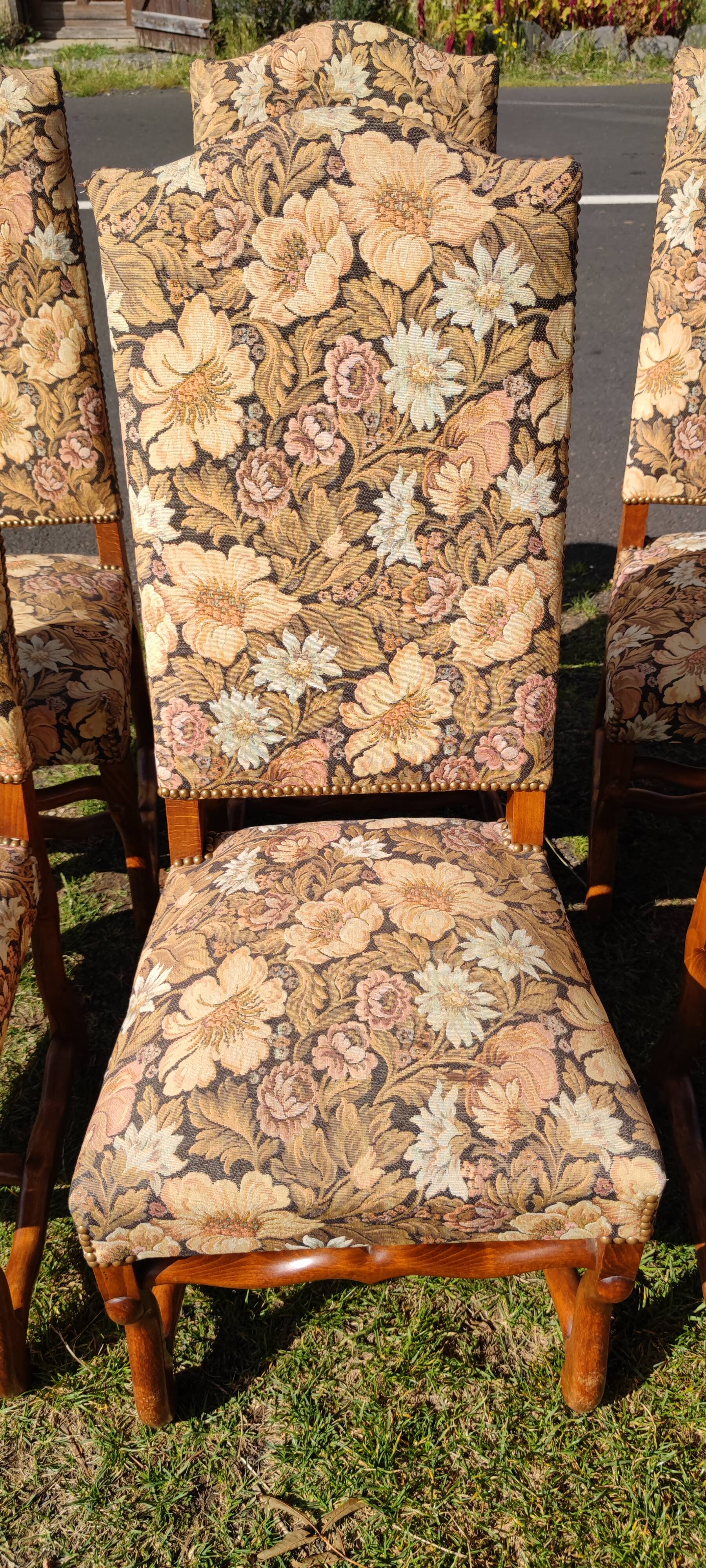 6 Louis XIV chairs in beech