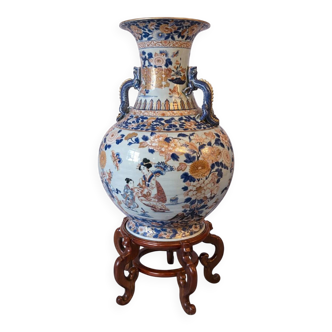 Asia 20th century: very important Imari vase in porcelain, height 118 cm.