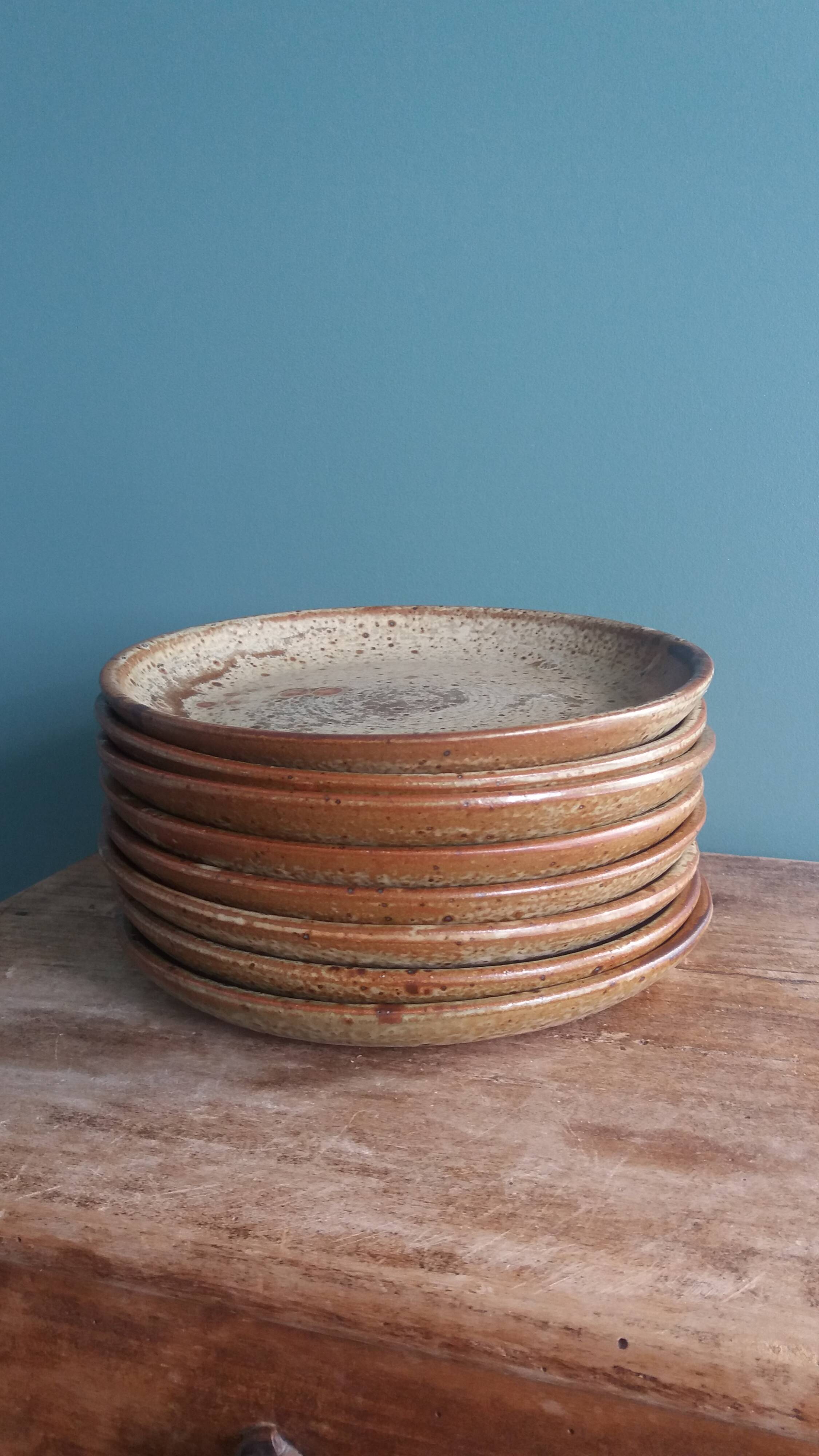 Dessert or cheese plates in Puisaye stoneware, Jean-Pierre Prud’homme