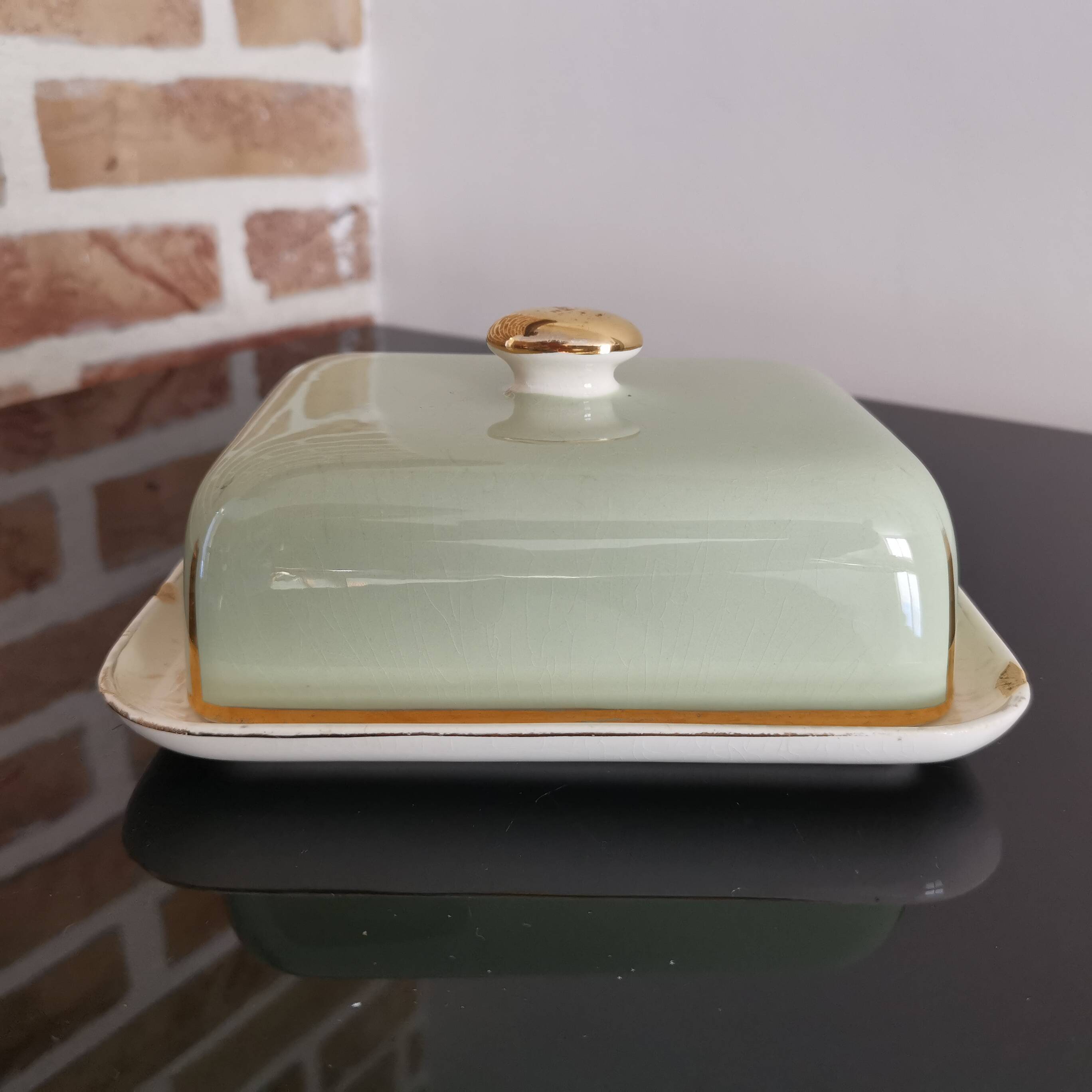 Villeroy & Boch earthenware butter dish