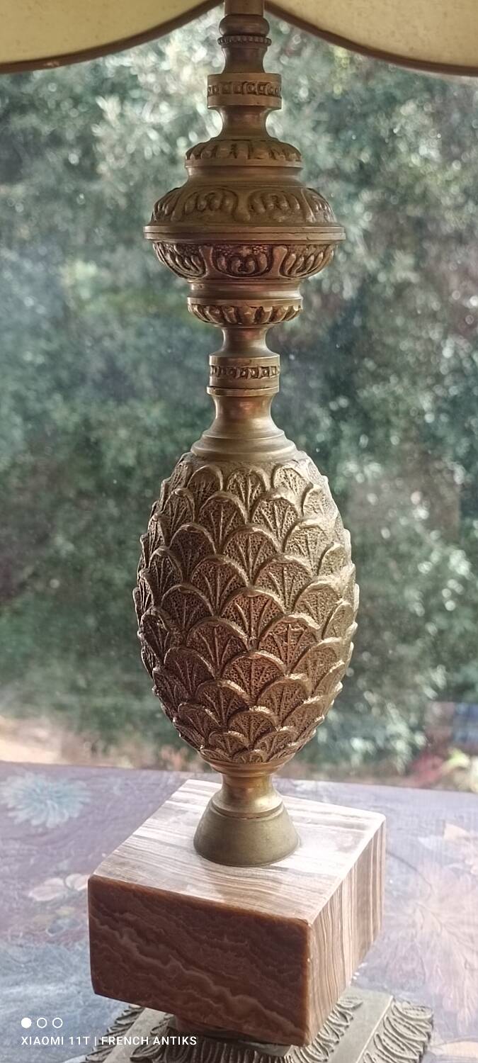 Bronze and marble pineapple lamp, vintage 1960s/70s.