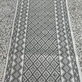 Hand-woven white and gray margoum rug