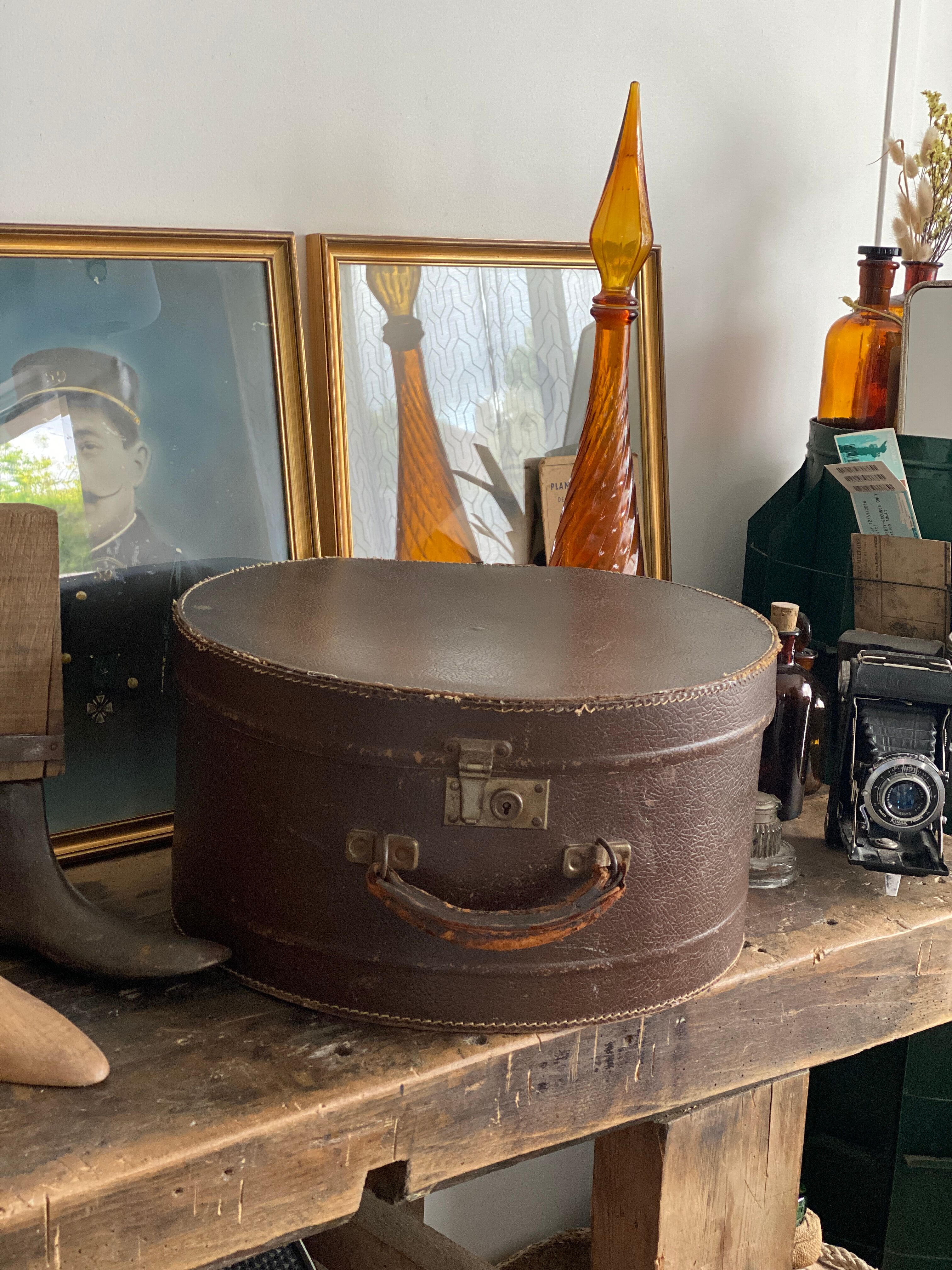Old hat box
