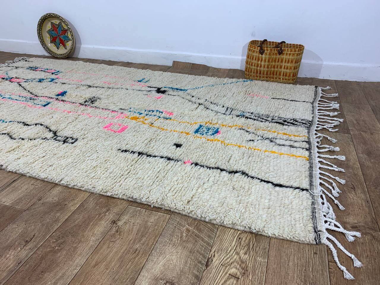 Handmade Moroccan Berber rug 260 x 150 cm