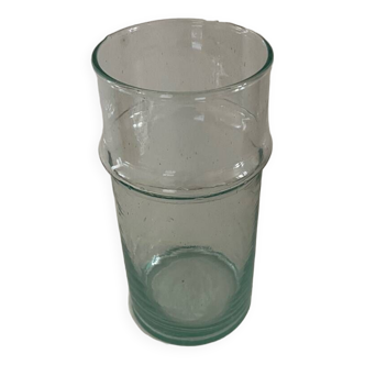 Vase en verre soufflé marocain