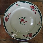 4 plates in faience of Badonviller F.B, floral motif, 20s