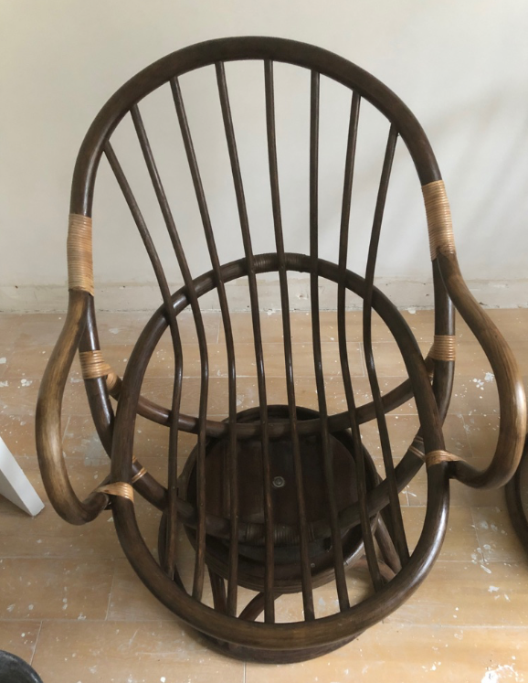 Lot of two rotating rattan chairs