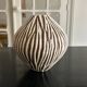 vase en céramique striée 1970