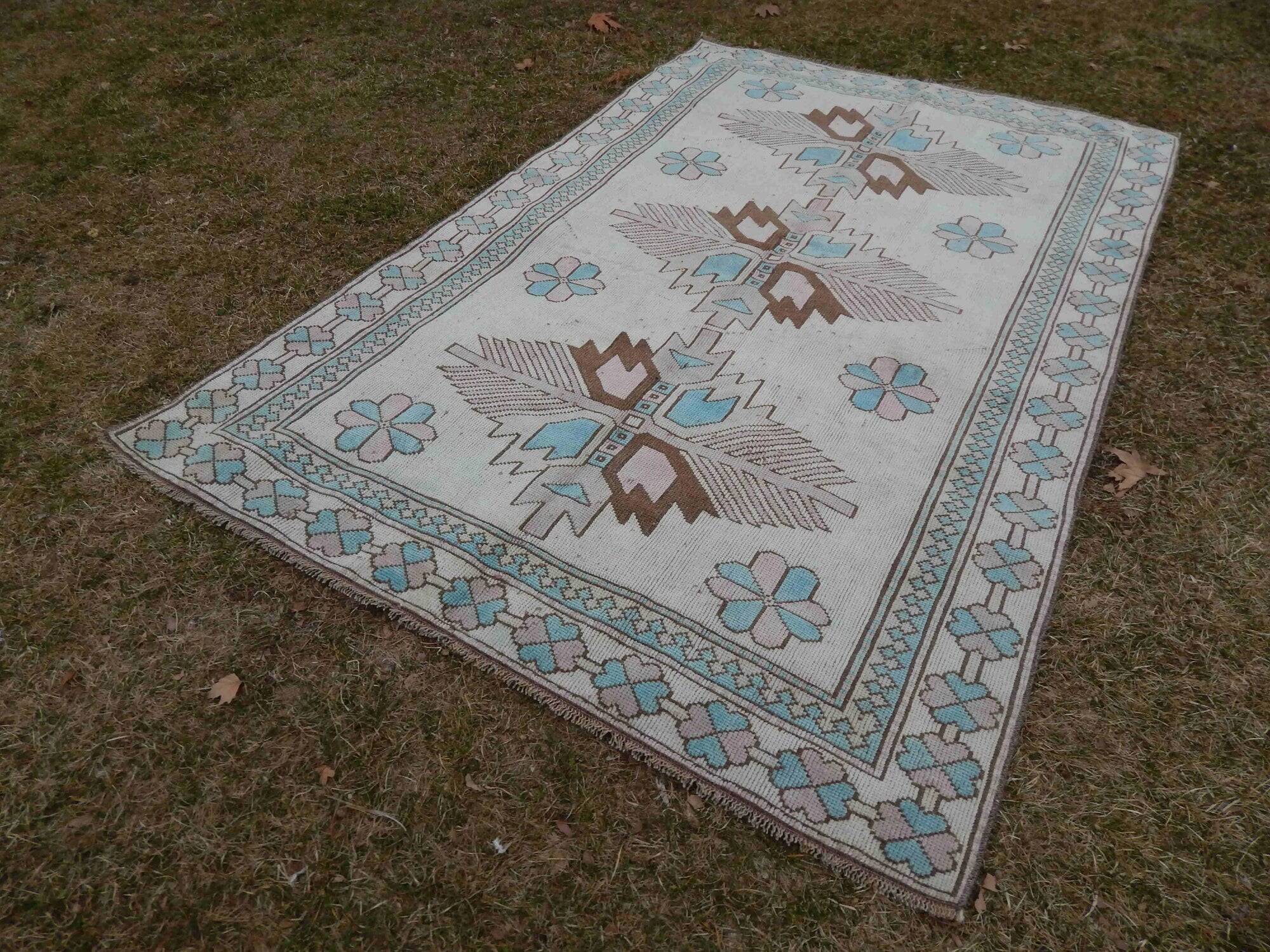 Vintage Turkish hallway rug 151x238 cm