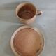 8 tasses anciennes avec soucoupes en grès