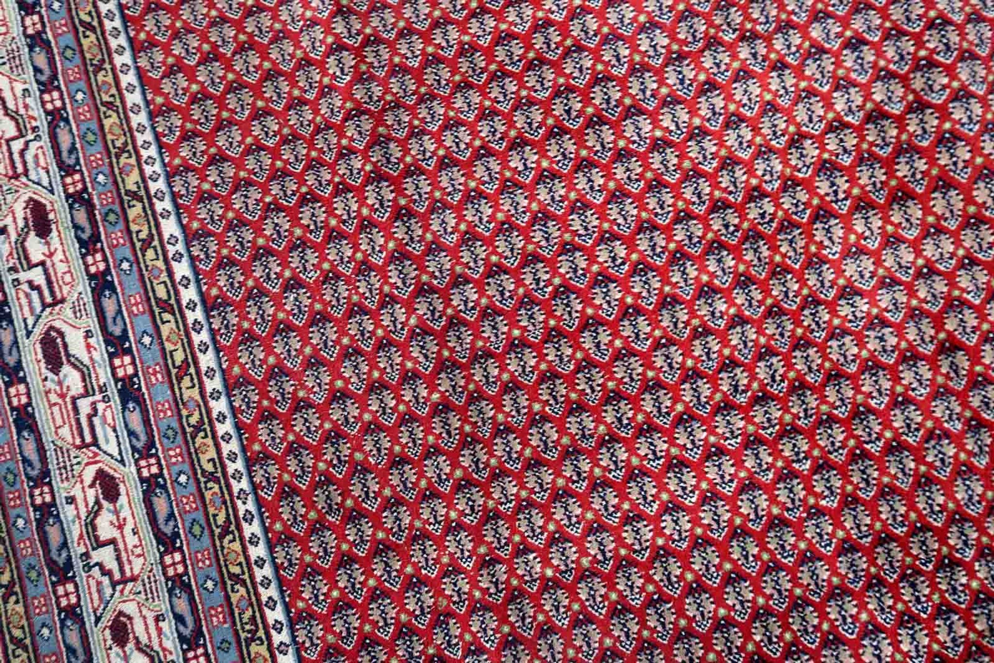 Handmade indian indian vintage rug 204cm x 252cm 1970s