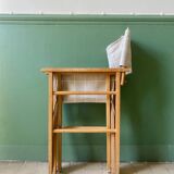 Casting chair