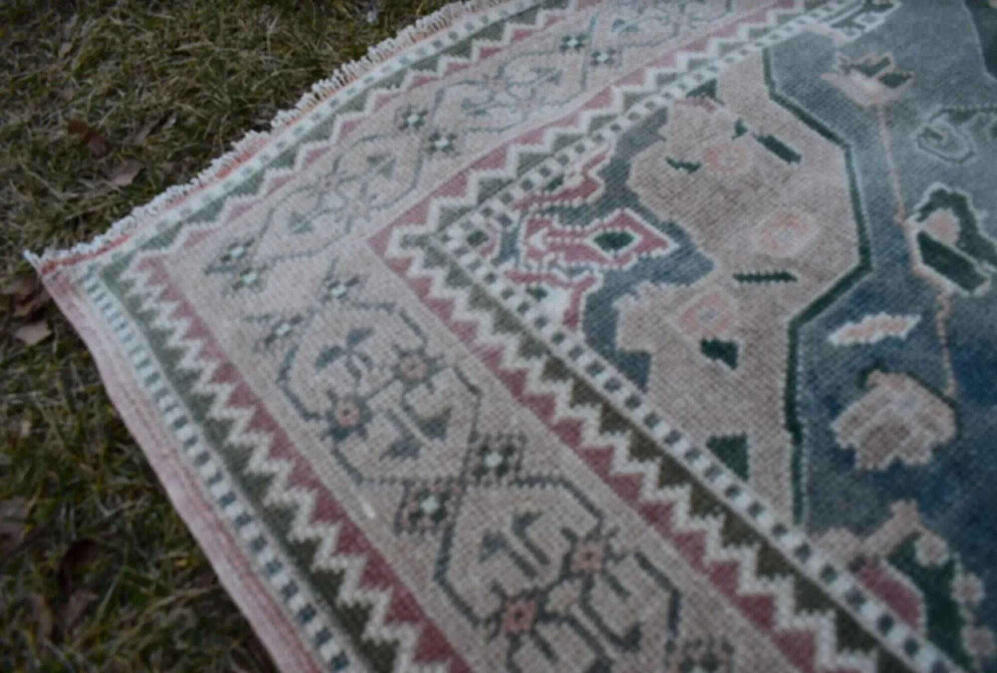 Vintage Turkish hallway rug 165x336 cm