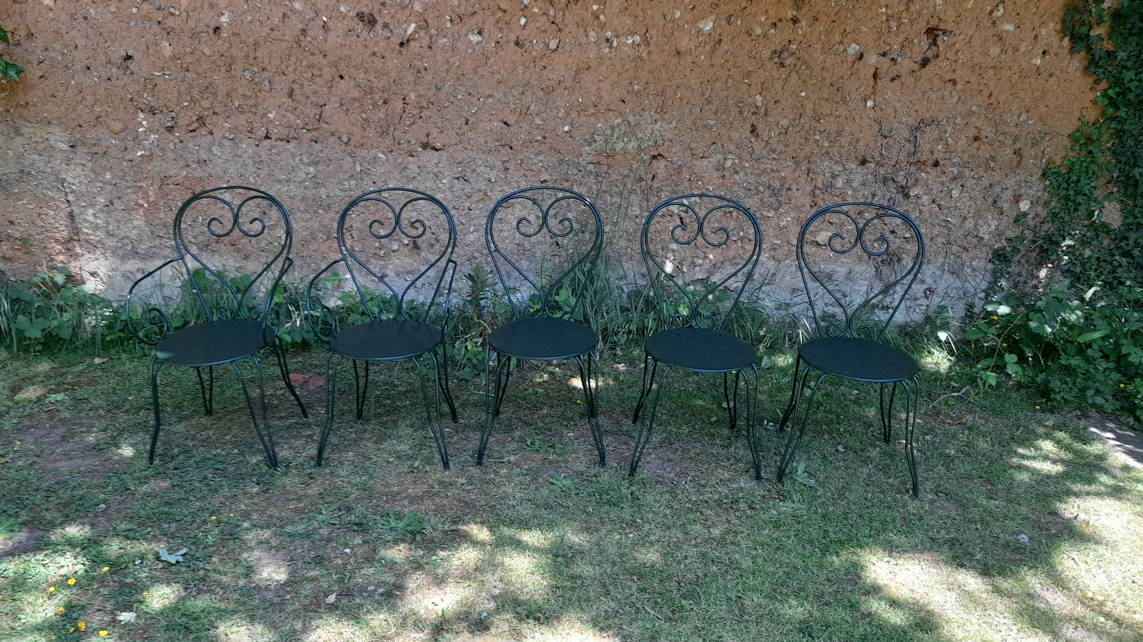 Salon de jardin fer forgé 1 table 2 fauteuils 3 chaises vert wagon