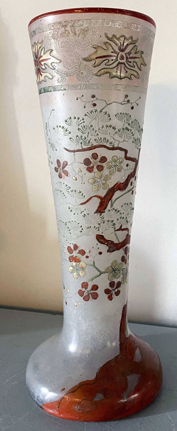 Vase Cornet ''Printemps'' F. T. Legras décors Japon cristallerie St Denis 1900