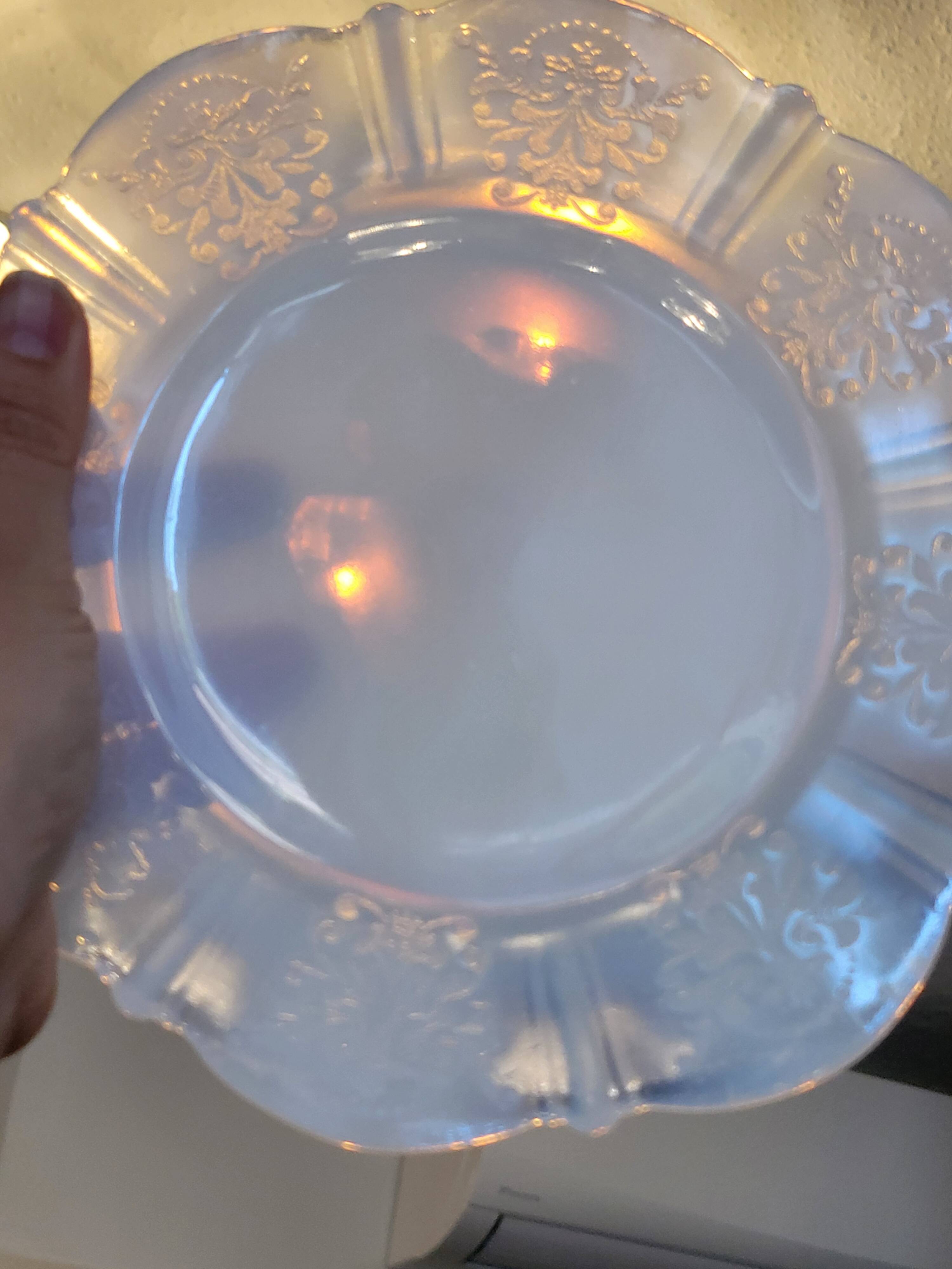 15 Assiettes en verre opalescent Macbeth Evans American Sweetheart Monax