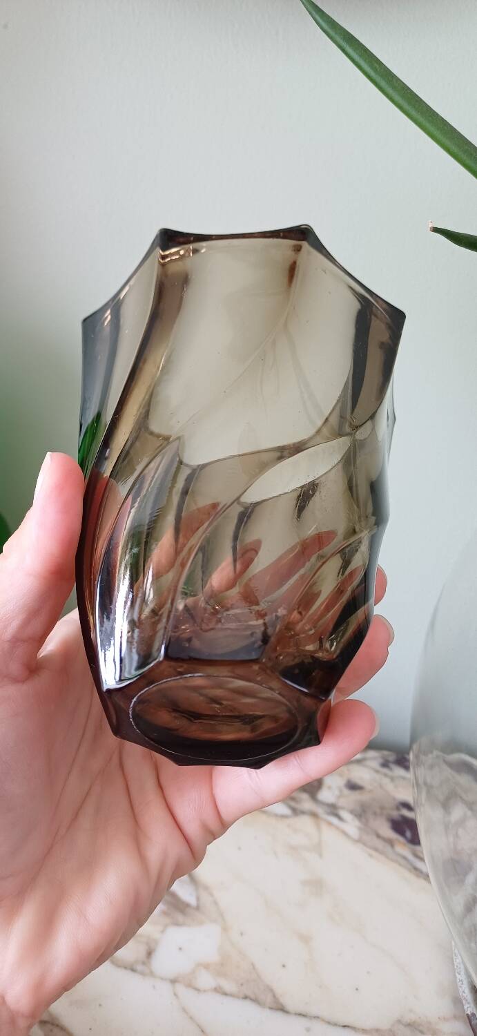 Vase verre torsadé