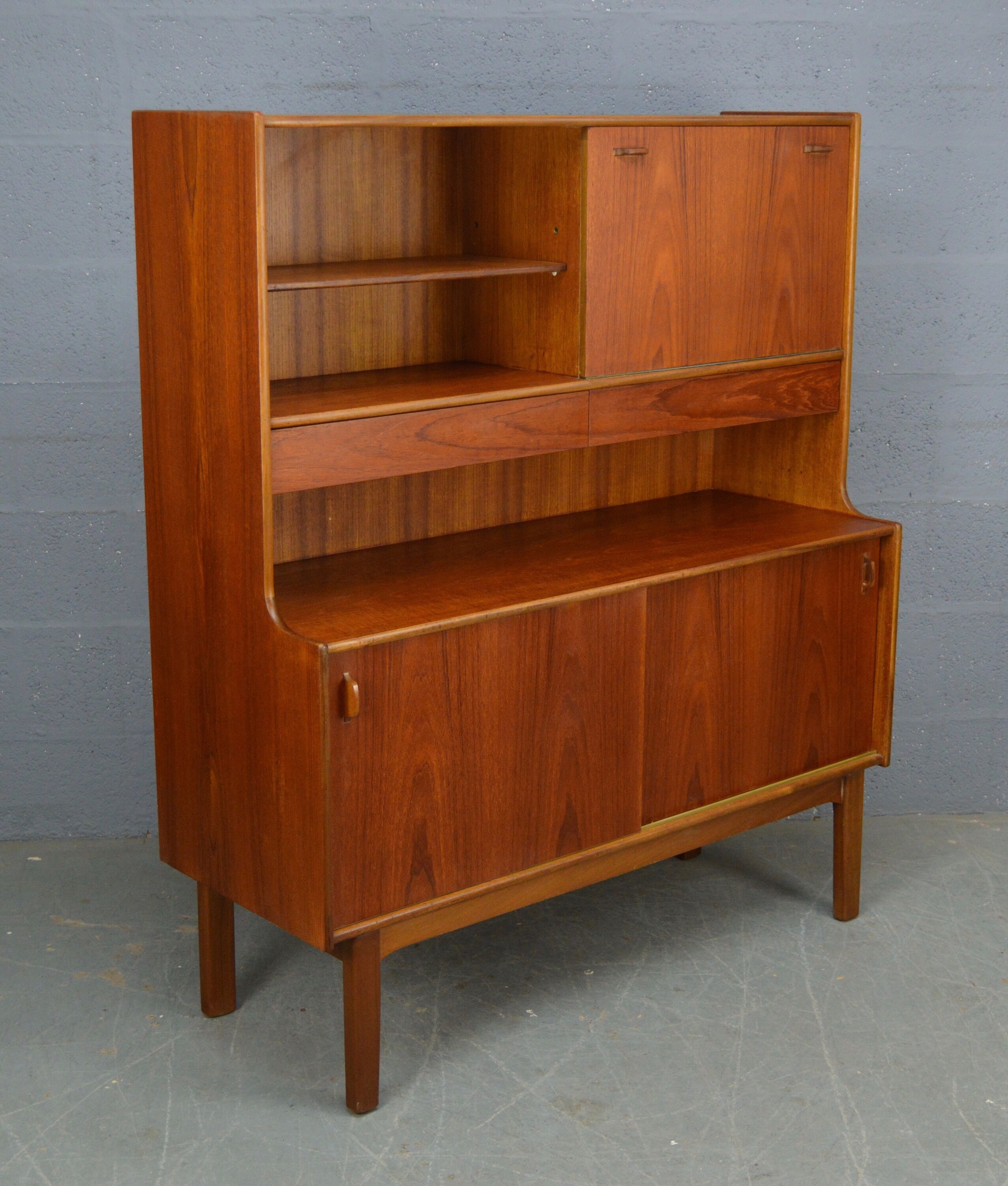 Mid century teak buffet