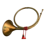 Brass hunting horn