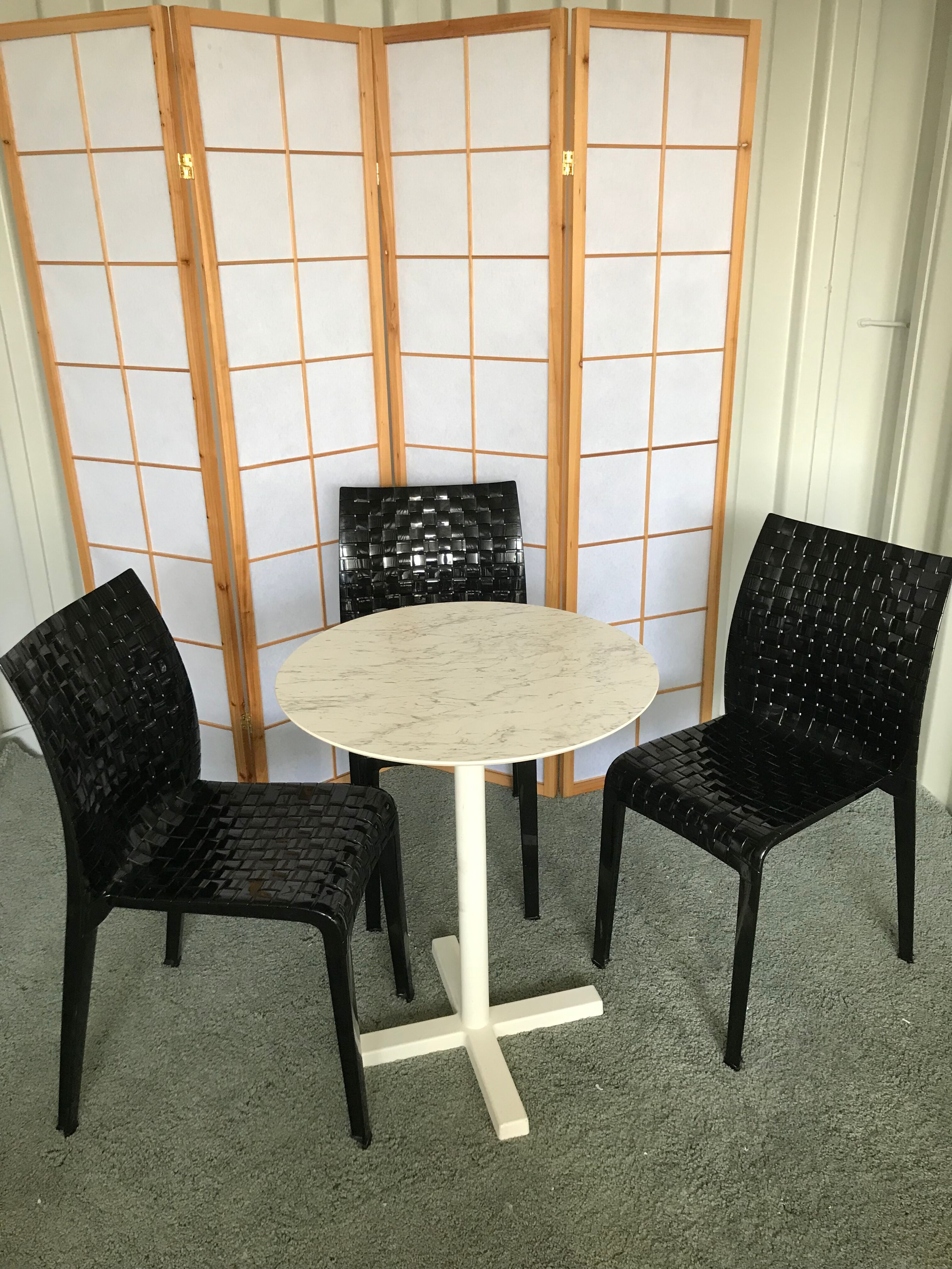 Chairs kartell friend friend