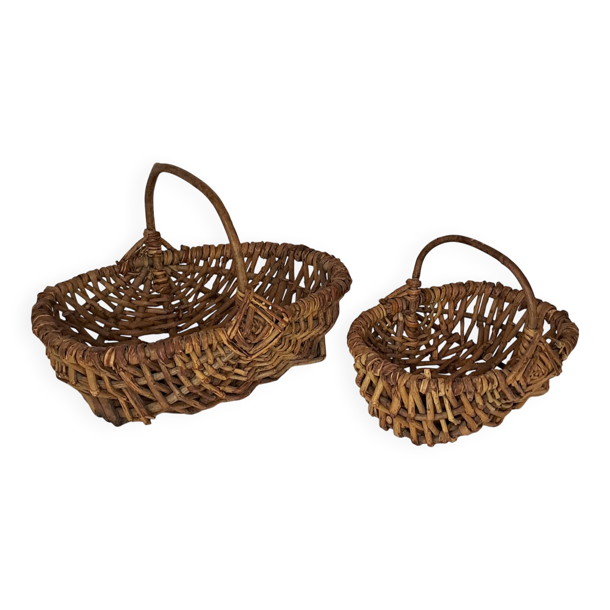 Duo of small rustic rattan baskets – Natural spirit & country decor
