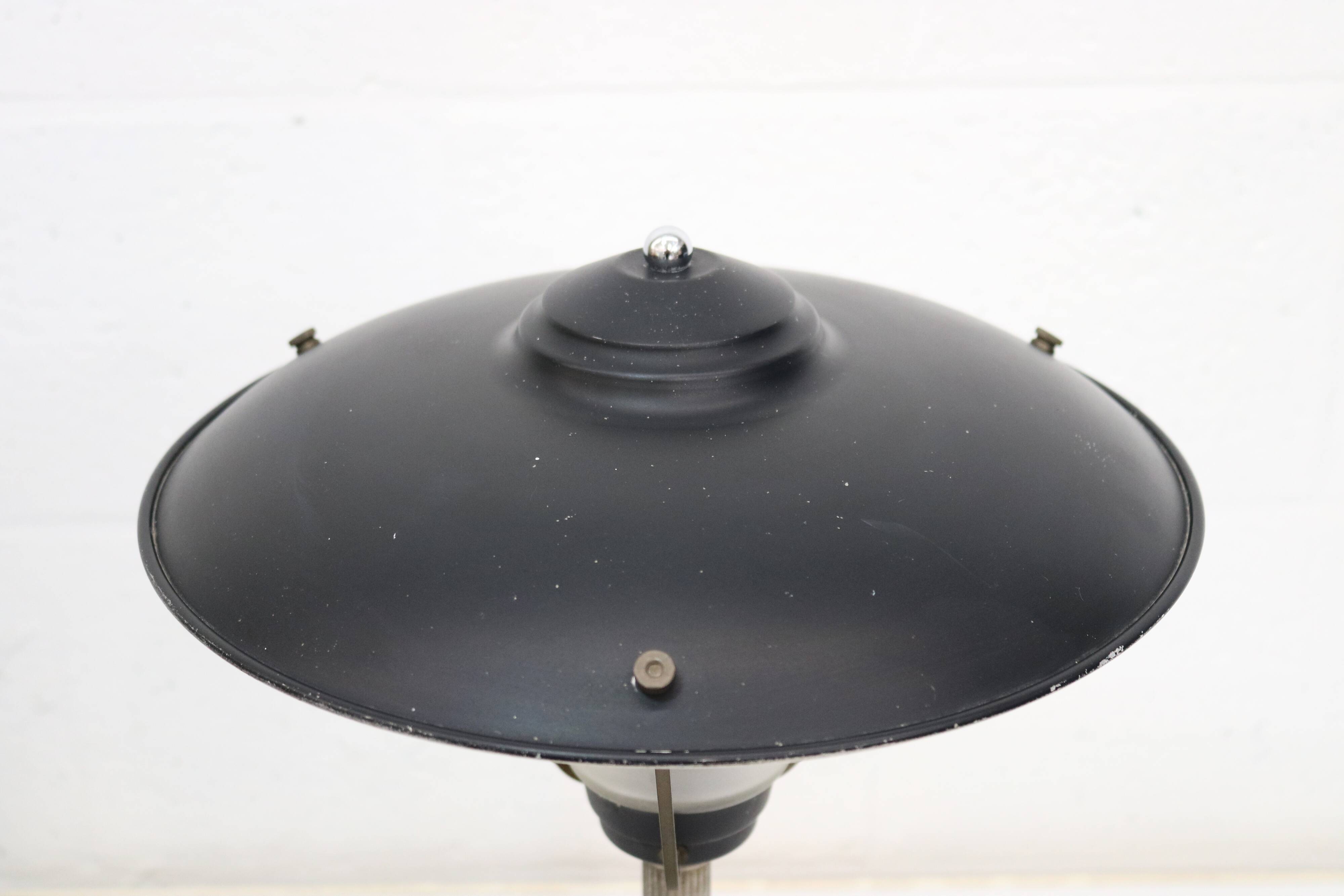 A striking modernist table lamp dating from the 1950s.