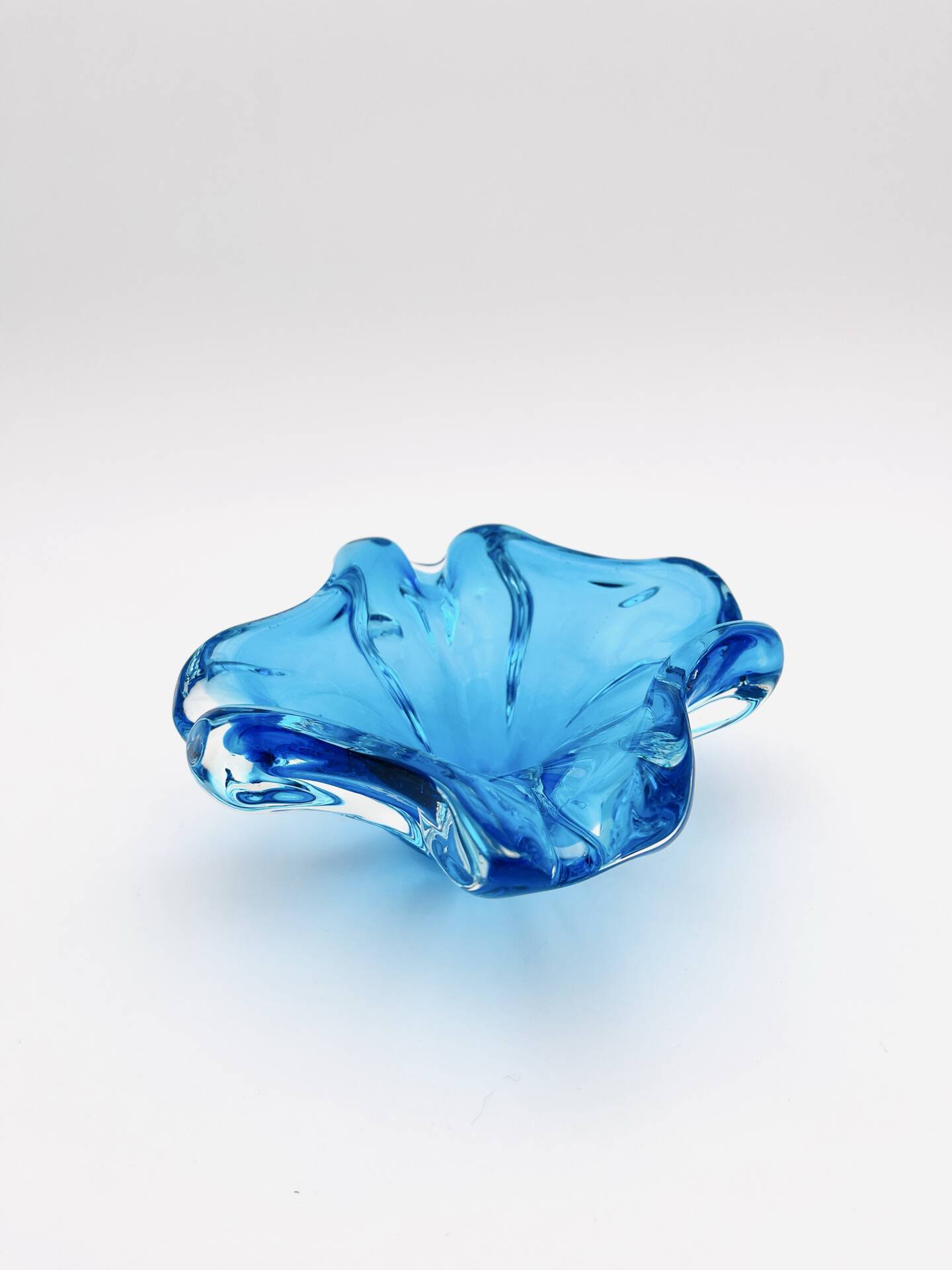 Flavio Poli Murano Crystal Sommerso Blue Turquoise Cup 17cm