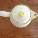 Salins teapot