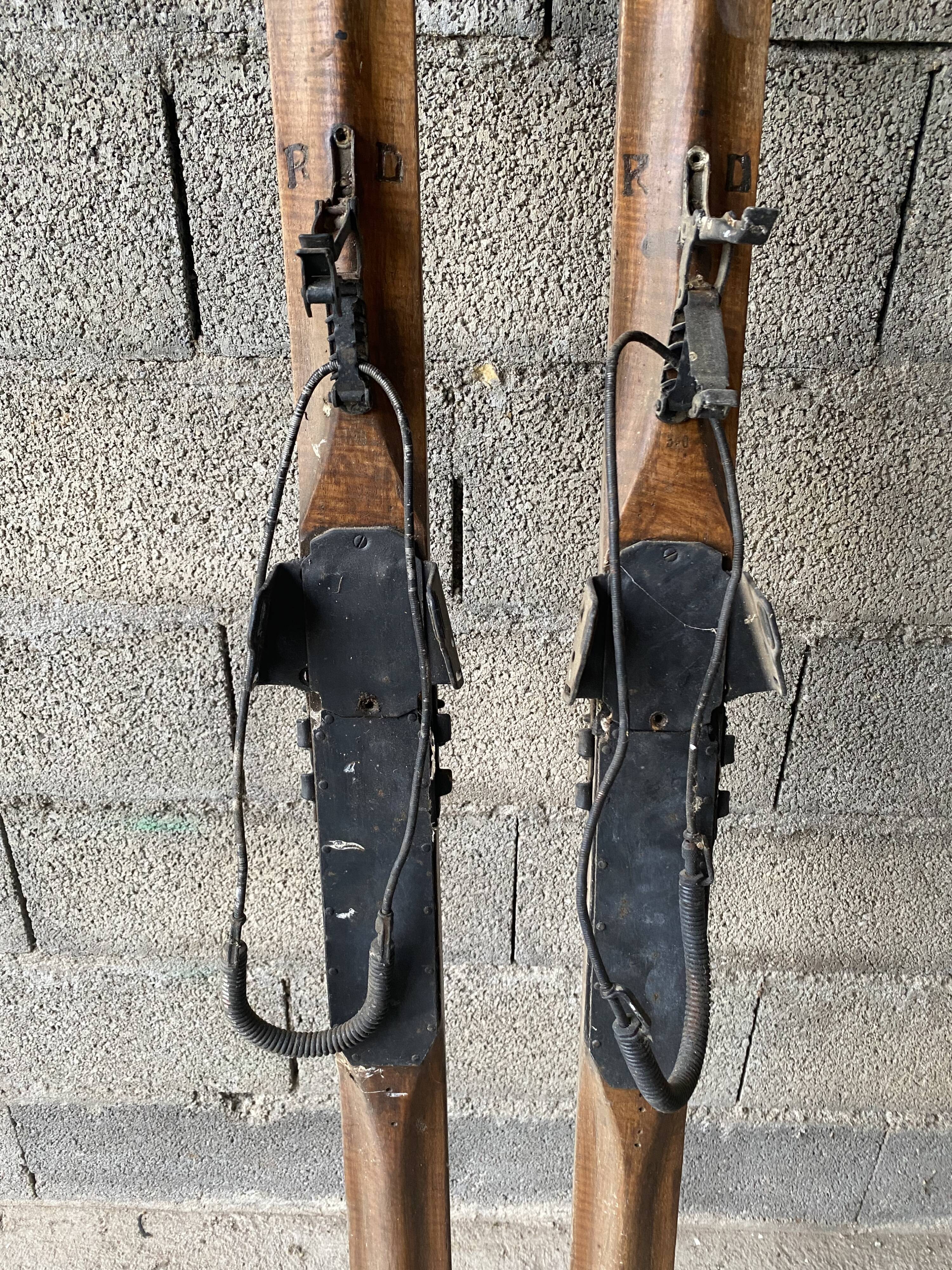 Old wooden skis