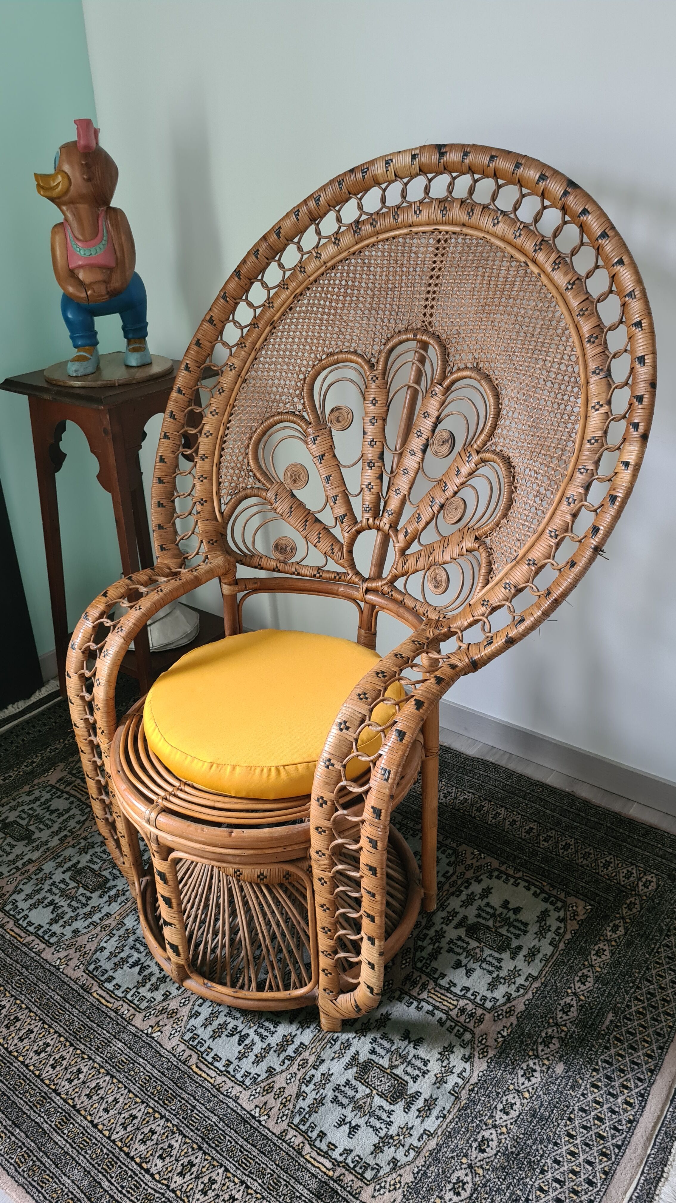 Vintage Emmanuelle armchair in rattan