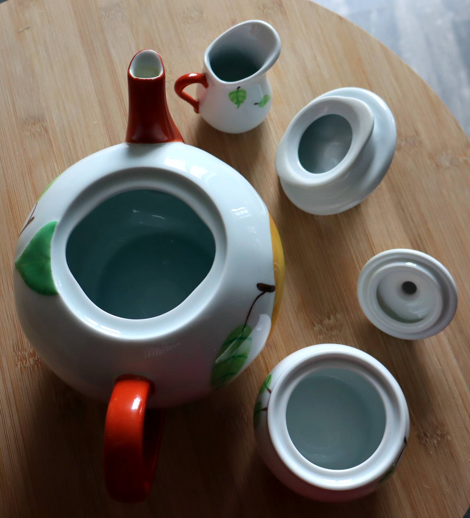 3-piece porcelain tea/coffee service Apilco - Hand-painted fruit design