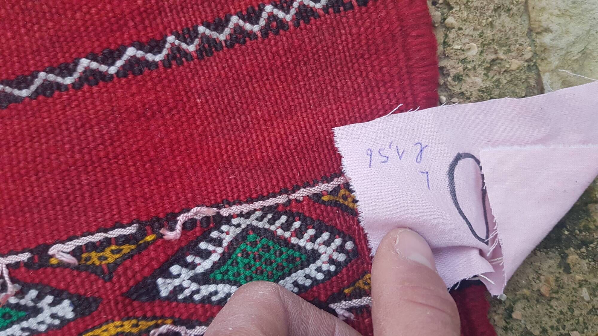 100% Handmade Berber Kilim Rug in Wool 151x231cm